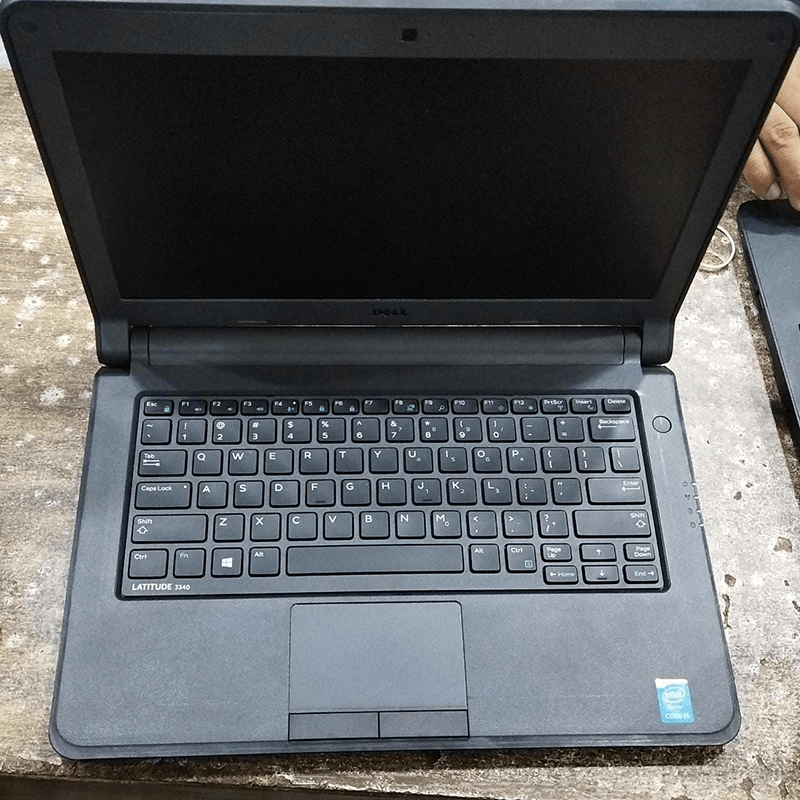 Dell Latitude 3340 i5 4rd Generation Laptop 14″ Display